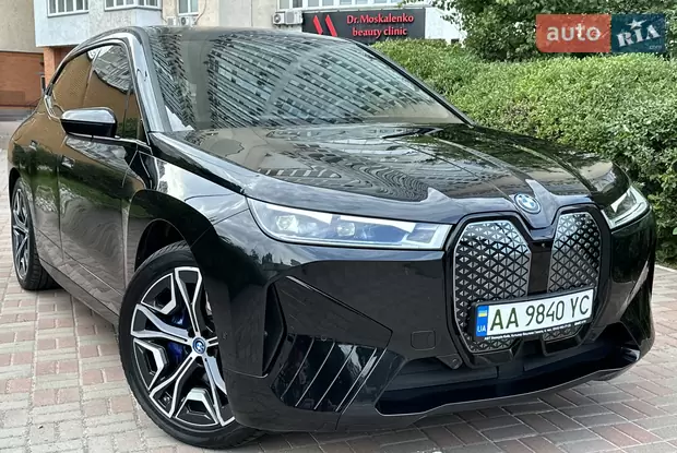 bmw_ix__602552044-620x415x70.webp