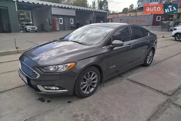Ford Fusion 2016