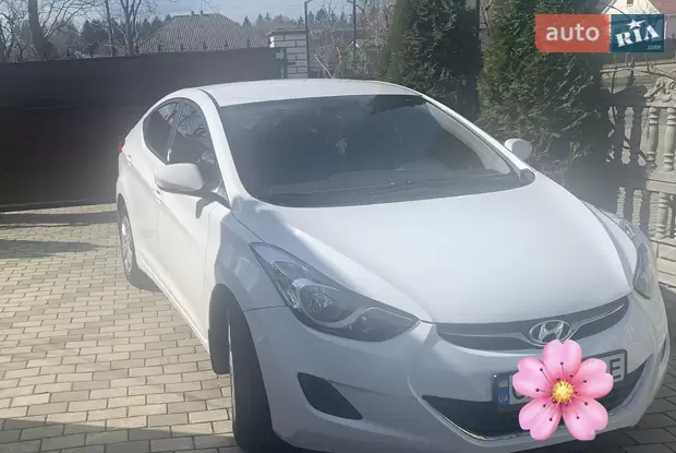 Hyundai Elantra 2013