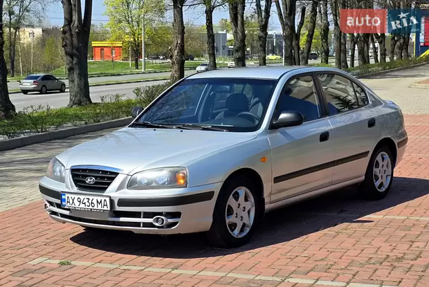 Hyundai Elantra 2005