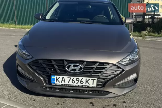 Hyundai i30 2021