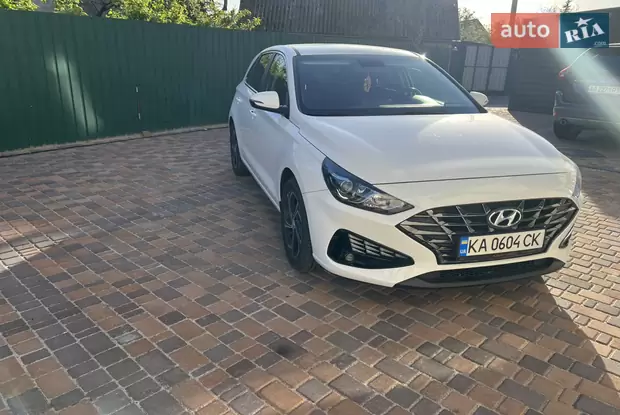 Hyundai i30 2021