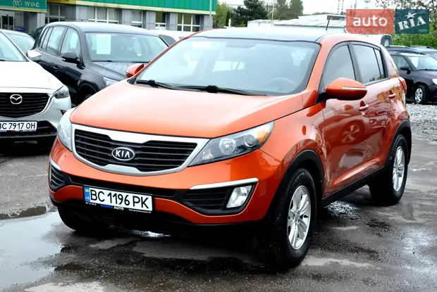 Киа Спортейдж Оранжевая
