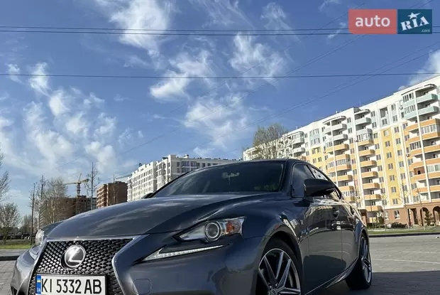 Lexus IS 2014