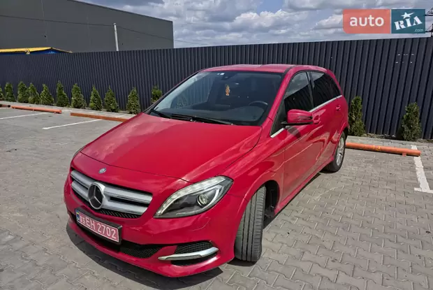 Mercedes-Benz B-Class 2016
