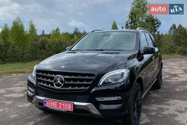 Mercedes-Benz M-Class 2012