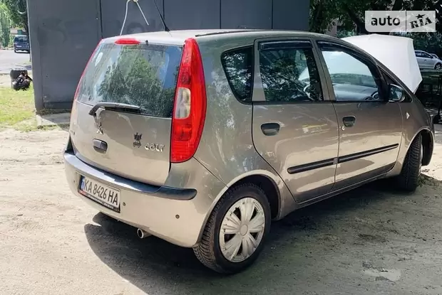 Mitsubishi Colt 2008