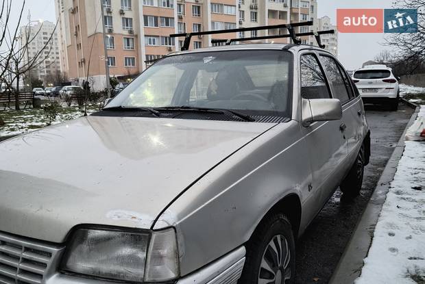 Opel Kadett 1986