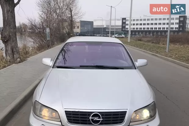 Opel Omega 2002