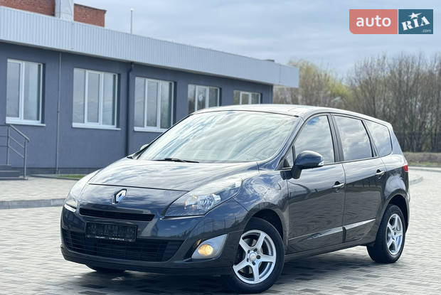 Renault Grand Scenic 2011
