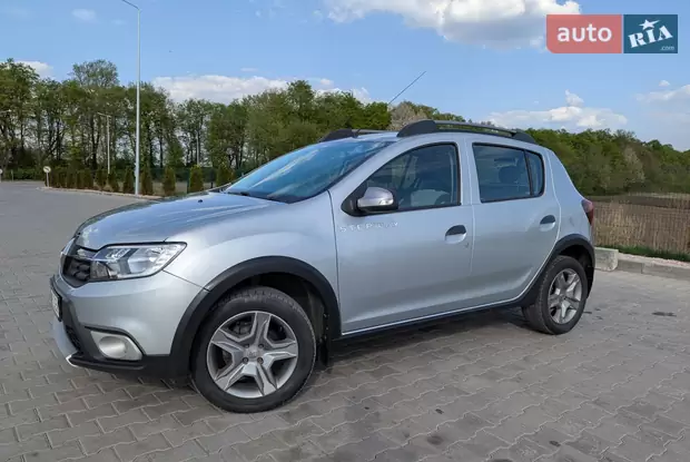 Renault Sandero StepWay 2019