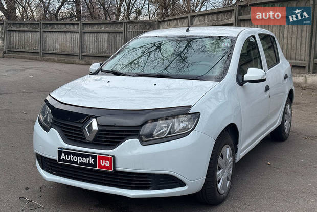 Renault Sandero 2016
