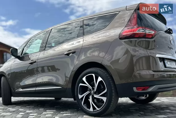 Renault Scenic 2019