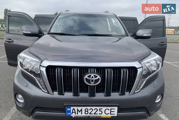 Prado Toyota Rugged Elegance