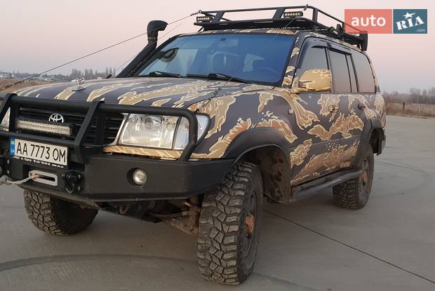 Toyota Land Cruiser 2001