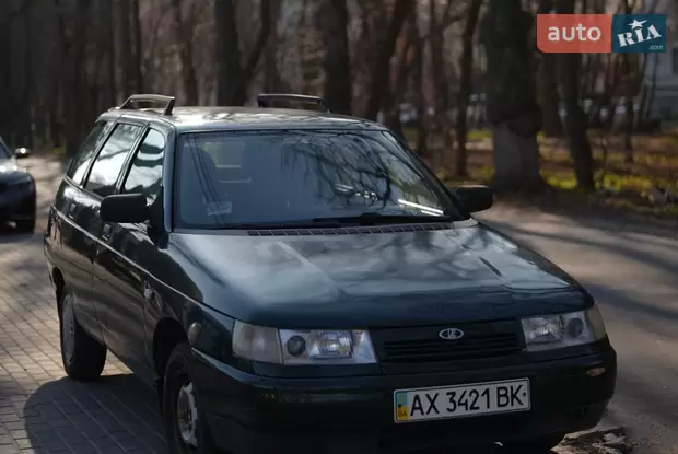 ВАЗ 2111 2002
