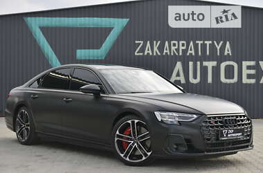 Audi S8 2023