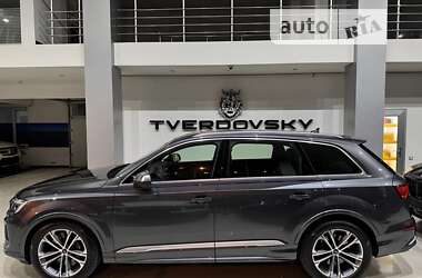 Audi SQ7 2024