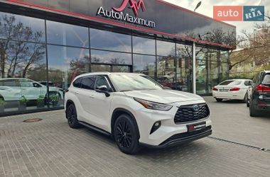 Toyota Highlander 2023