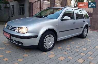 Volkswagen Golf 2002