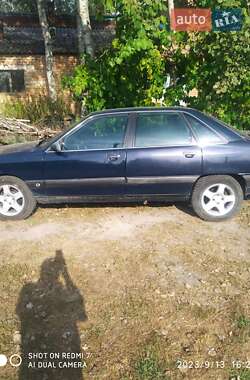 Седан Audi 100 1989 в Ровно