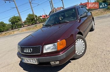 Седан Audi 100 1991 в Стрые