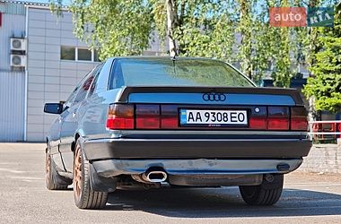 Седан Audi 100 1990 в Киеве