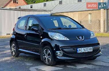 Хэтчбек Peugeot 107 2006 в Луцке Хэтчбек Peugeot 107 2006 в Луцке