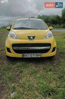 Хетчбек Peugeot 107 2011 в Теребовлі