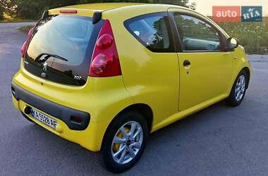 Хетчбек Peugeot 107 2009 в Києві