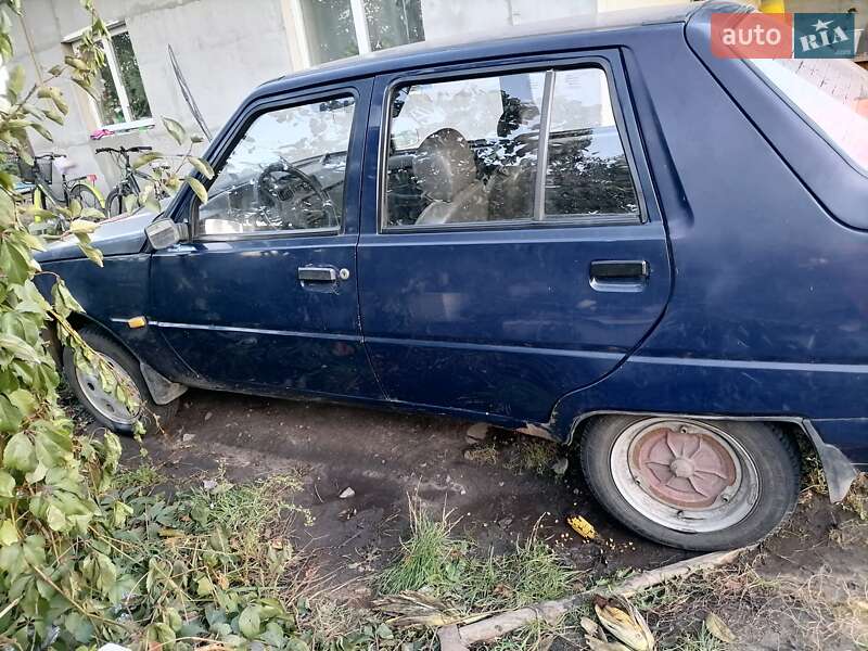 Лифтбек ЗАЗ 1103 Славута 2004 в Андрушевке