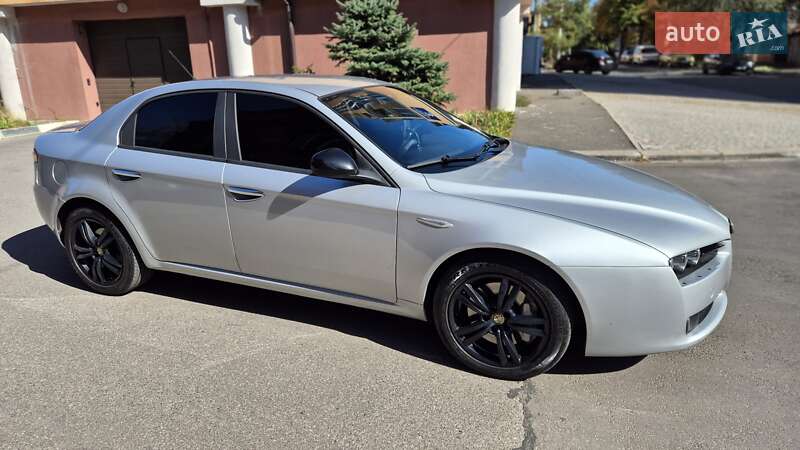 Седан Alfa Romeo 159 2007 в Харькове
