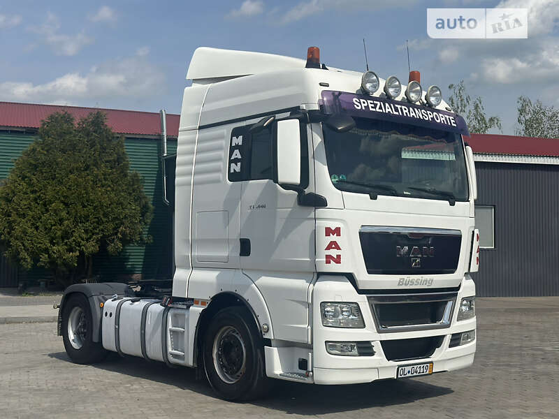 Тягач MAN 18.440 2011 в Хусте Тягач MAN 18.440 2011 в Хусте