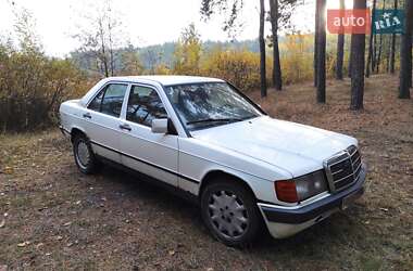 Седан Mercedes-Benz 190 1984 в Житомирі