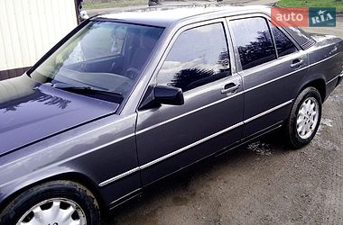 Седан Mercedes-Benz 190 1986 в Харькове