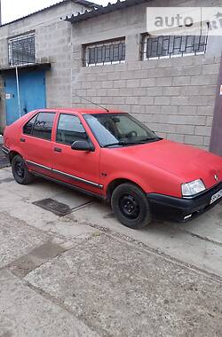 Хетчбек Renault 19 1990 в Одесі
