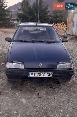 Хэтчбек Renault 19 1991 в Косове Хэтчбек Renault 19 1991 в Косове