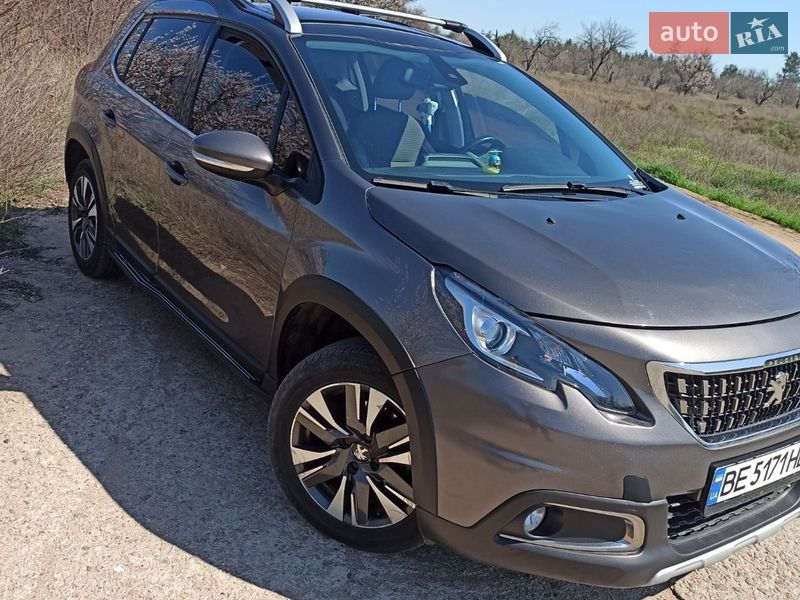 Позашляховик / Кросовер Peugeot 2008 2016 в Миколаєві Позашляховик / Кросовер Peugeot 2008 2016 в Миколаєві
