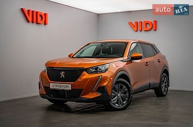 Внедорожник / Кроссовер Peugeot 2008 2021 в Киеве