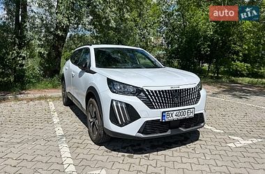 Внедорожник / Кроссовер Peugeot 2008 2024 в Хмельницком
