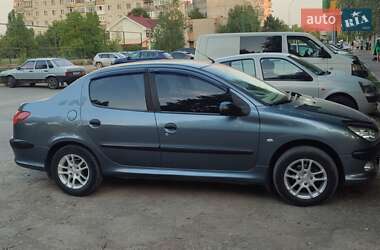 Седан Peugeot 206 2007 в Ужгороді