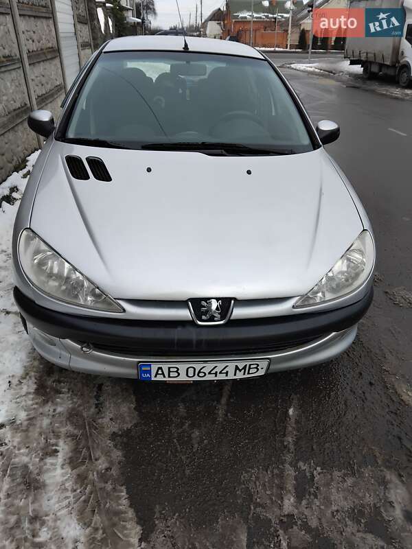 Хетчбек Peugeot 206 2005 в Вінниці Хетчбек Peugeot 206 2005 в Вінниці