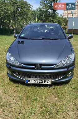 Кабриолет Peugeot 206 2006 в Долине Кабриолет Peugeot 206 2006 в Долине