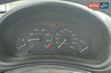 Хетчбек Peugeot 206 2006 в Харкові