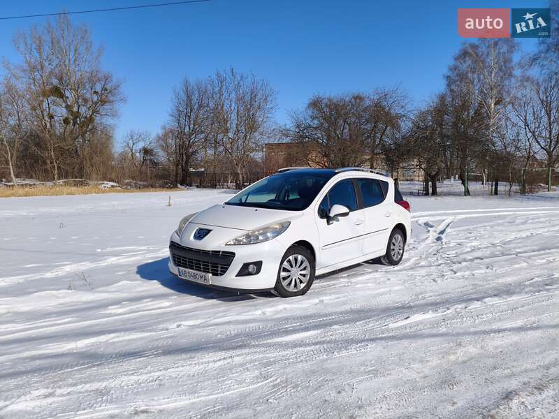 Универсал Peugeot 207 2012 в Виннице