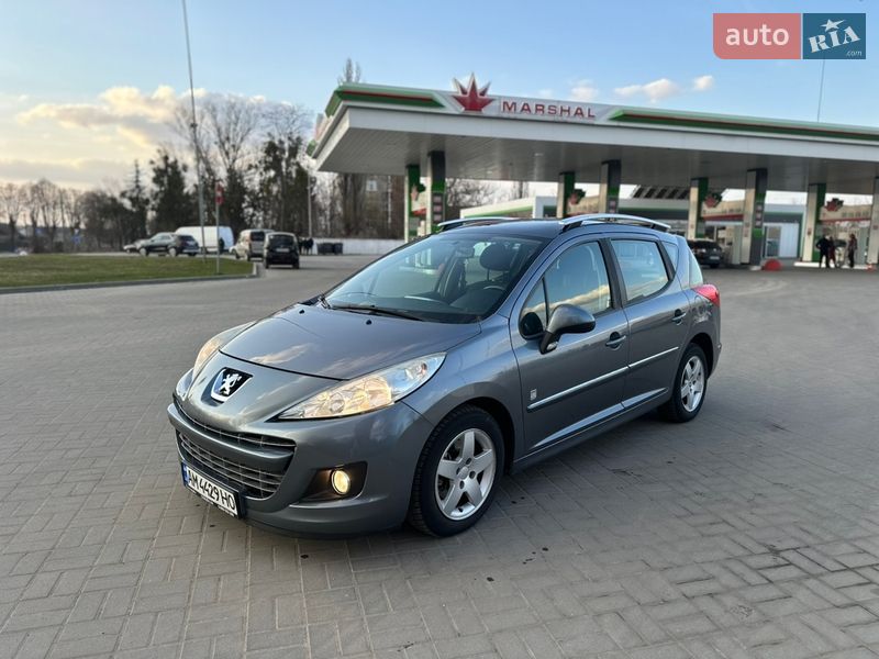 Универсал Peugeot 207 2011 в Житомире
