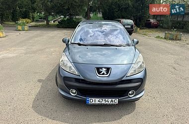 Хетчбек Peugeot 207 2008 в Стрию