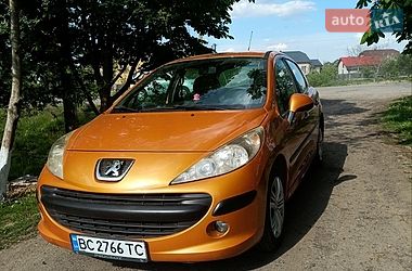Хетчбек Peugeot 207 2006 в Стрию