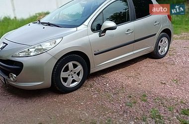 Хетчбек Peugeot 207 2009 в Овручі