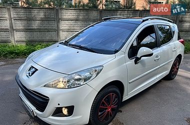 Універсал Peugeot 207 2009 в Житомирі